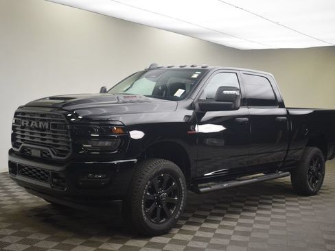 New 2026 RAM 2500 Tradesman AWD/4WD image 16