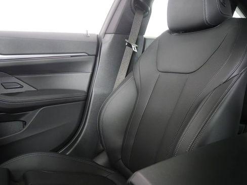 Certified 2025 BMW 430i w/ Premium Package RWD image 23