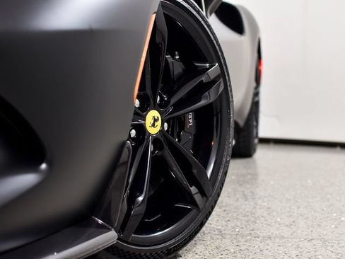 Used 2024 Ferrari 296 GTB RWD image 9