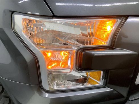Used 2015 Ford F150 XLT AWD/4WD image 24