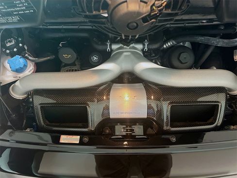 Used 2012 Porsche 911 Turbo S image 30