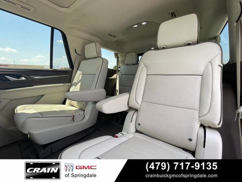 Used 2023 GMC Yukon Denali AWD/4WD image 25