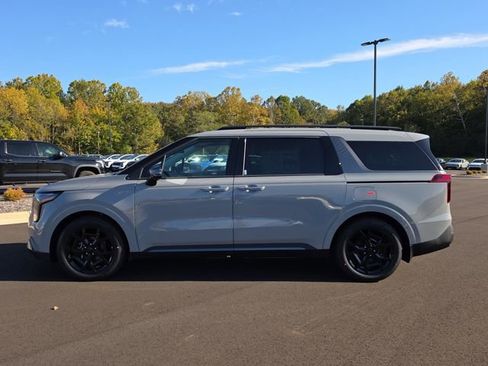 New 2026 Kia Carnival SX Prestige image 2