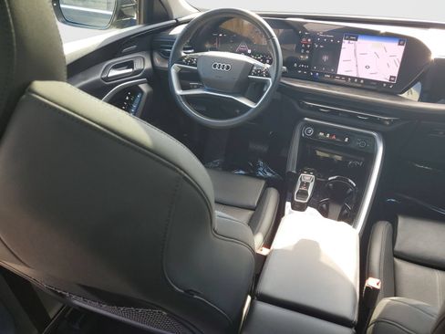 Used 2025 Audi Q5 Premium w/ Premium Plus AWD/4WD image 11