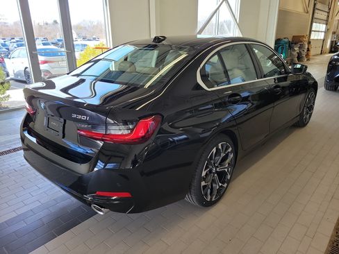 Used 2026 BMW 330i xDrive Sedan w/ Convenience Package AWD/4WD image 5