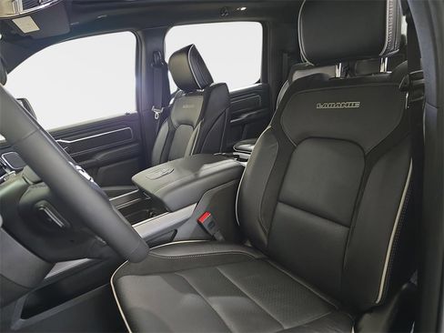 Used 2026 RAM 1500 Laramie w/ Night Edition image 17