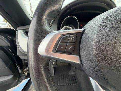 Used 2014 BMW Z4 sDrive35i w/ Technology Package RWD image 19