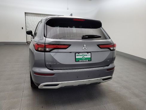 Used 2023 Mitsubishi Outlander SE AWD/4WD image 6
