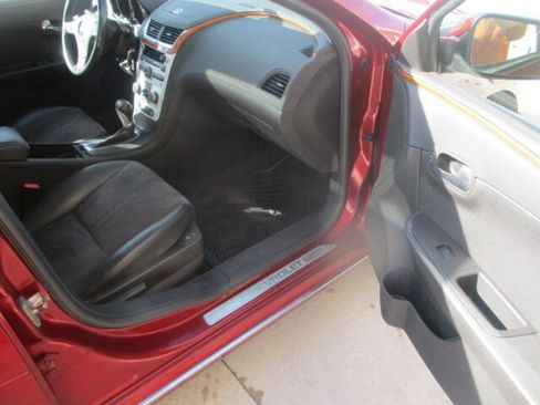 Used 2010 Chevrolet Malibu LT image 20