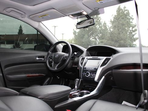 Used 2016 Acura TLX image 20