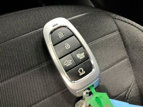 Used 2024 Hyundai Santa Cruz SEL AWD/4WD image 20