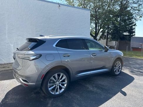 Used 2022 Buick Envision Avenir w/ Technology Package II AWD/4WD image 5