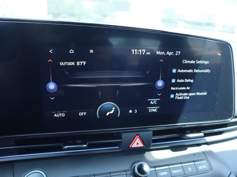 New 2026 Hyundai Elantra N FWD image 7