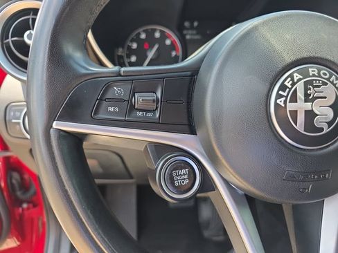 Used 2019 Alfa Romeo Giulia AWD w/ Cold Weather Package image 20
