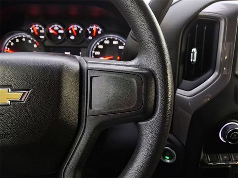 Certified 2022 Chevrolet Silverado 1500 Custom image 23