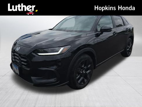 Used 2025 Honda HR-V Sport image 1