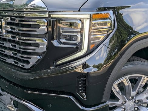 New 2026 GMC Sierra 1500 Denali w/ Denali Reserve Package image 5