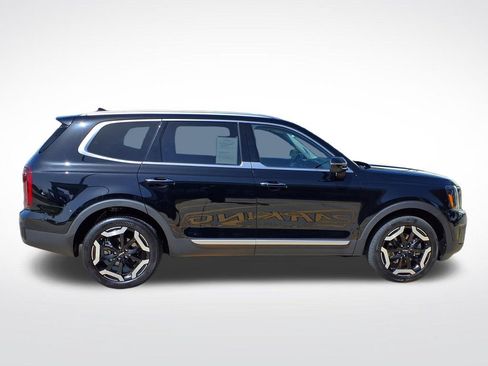Used 2025 Kia Telluride S FWD image 5