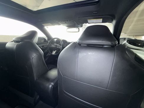 Used 2022 INFINITI Q60 3.0t Luxe w/ Cargo Package RWD image 23
