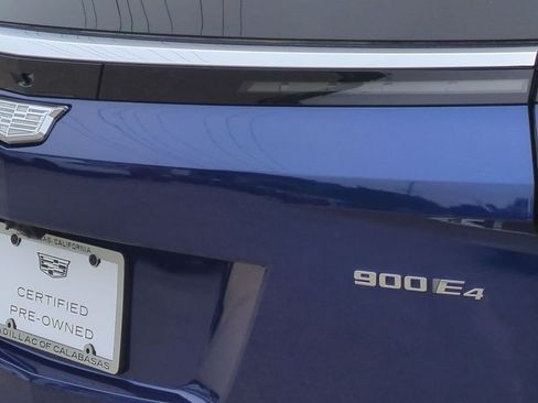 Certified 2026 Cadillac Vistiq Premium Luxury AWD/4WD image 19