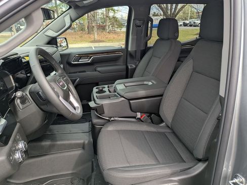 New 2026 GMC Sierra 1500 SLE w/ X31 Off-Road Package image 13