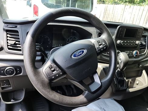 Used 2025 Ford Transit 250 Low Roof w/ Exterior Upgrade Package RWD image 6