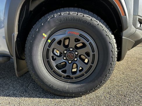 New 2026 Nissan Frontier Pro-X w/ Tow Package RWD image 12