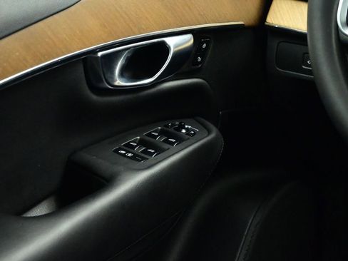 Used 2023 Volvo XC90 B6 Plus w/ Protection Package AWD/4WD image 41