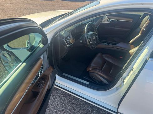 Used 2018 Volvo S90 T6 Inscription w/ Convenience Package AWD/4WD image 25