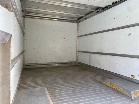 Used 2018 Ford Transit 350 156 DRW image 25