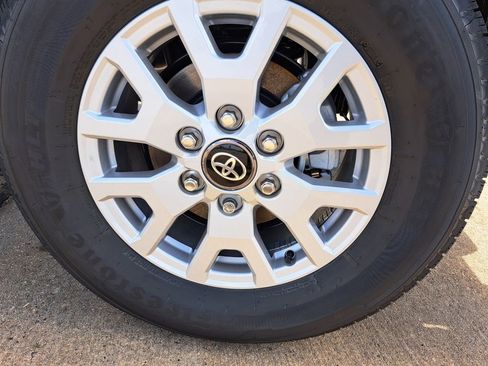 New 2026 Toyota Tacoma SR5 image 28