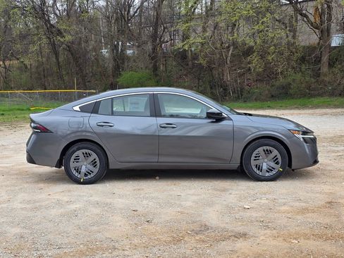 New 2026 Nissan Sentra SV image 2