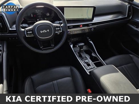 Certified 2025 Kia Sorento EX image 18