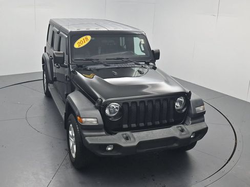 Used 2018 Jeep Wrangler Unlimited Sport S AWD/4WD image 43