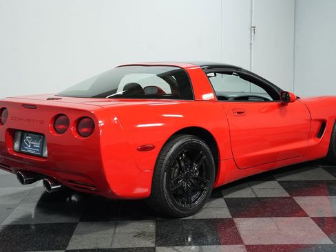 Used 1997 Chevrolet Corvette Coupe w/ Memory Pkg image 11