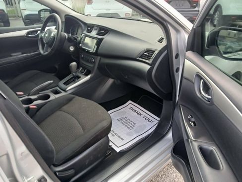 Used 2019 Nissan Sentra S FWD image 10