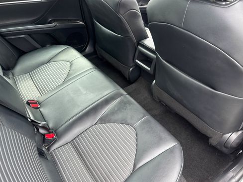 Used 2023 Toyota Camry SE FWD image 31