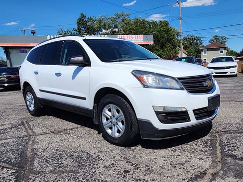 Used 2016 Chevrolet Traverse LS AWD/4WD image 8