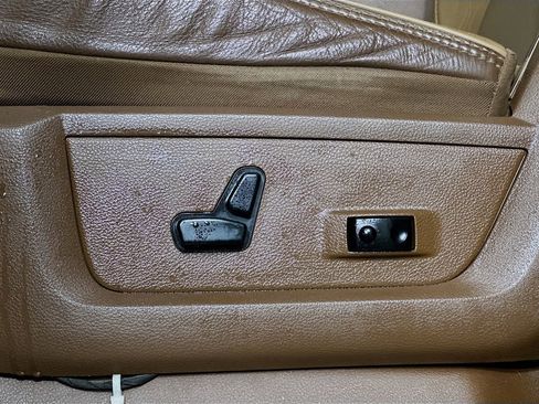 Used 2020 RAM 3500 Limited image 23