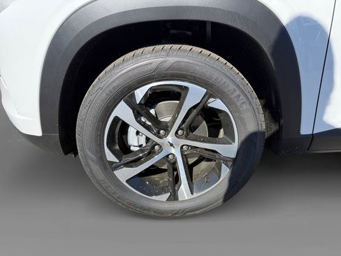 New 2026 Chevrolet Trax RS w/ Driver Confidence Package image 9