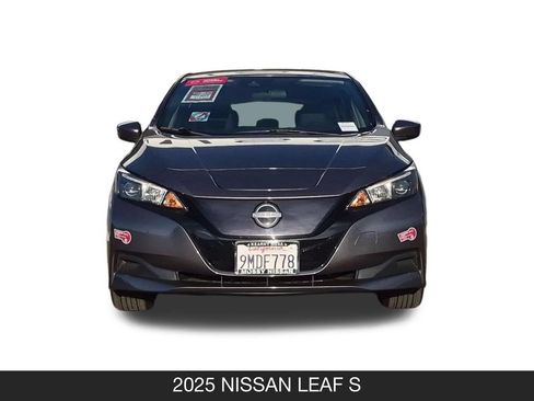 Certified 2025 Nissan Leaf S FWD image 4