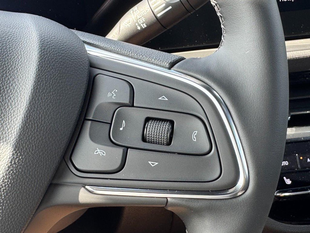New 2026 Buick Envista Avenir FWD image 14