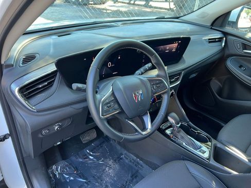 Used 2025 Buick Encore GX Preferred image 28