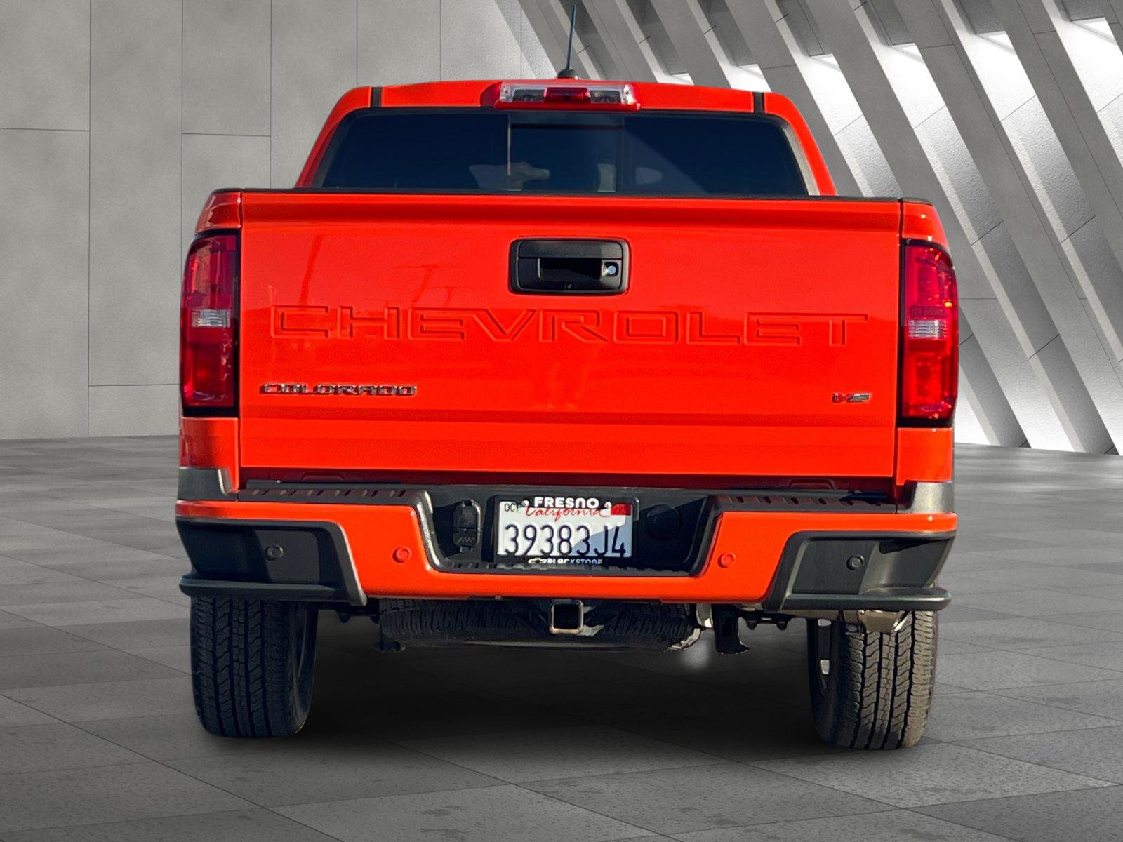 Used 2021 Chevrolet Colorado LT w/ Safety Package RWD image 5