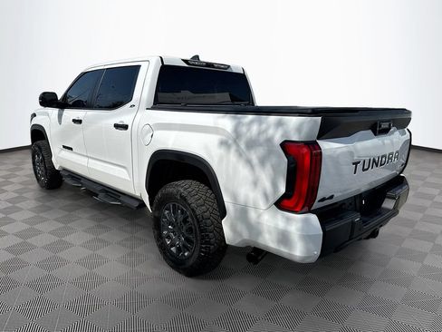 Used 2025 Toyota Tundra SR5 w/ SR5 Convenience Package AWD/4WD image 8