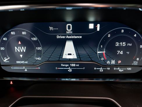 Used 2022 GMC Yukon XL AT4 image 26