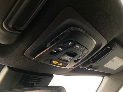 Certified 2025 Toyota Corolla SE image 26