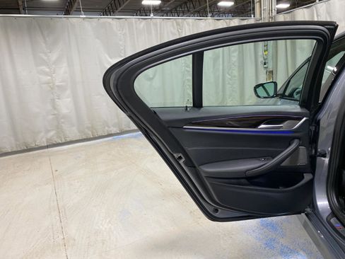 Used 2023 BMW 540i xDrive w/ M Sport Package image 23