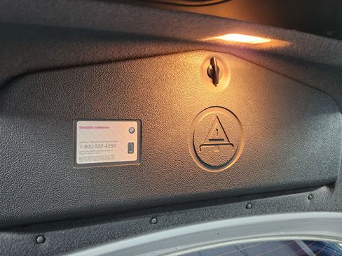 Used 1999 BMW 528i Sedan image 67