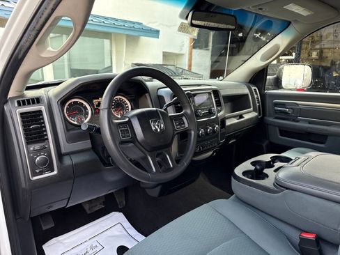 Used 2018 RAM 2500 Tradesman w/ Power Accessory Group image 13